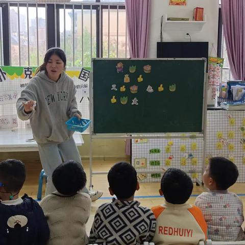 大班主题活动——《爱的日记》掠影