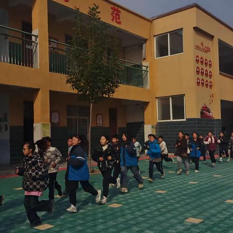 阳光体育课，活力满校园——卫辉市上乐村镇武庄完全小学阳光体育课