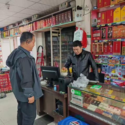 王莽供销社走访检查村级综合服务社