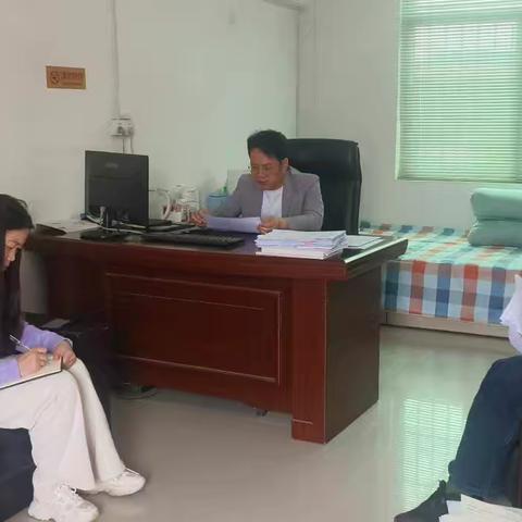 王莽供销社学习传达区社文件精神 安排部署2026年度重点工作