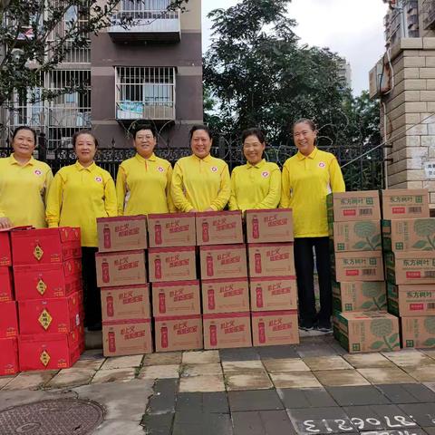 关爱一线引路人 夏日送关怀