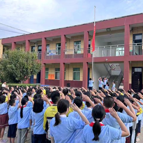 【“三名+”建设】“团队共进，开启新征程”——大荔县实验小学教育集团段家镇中心小学第一周工作总结