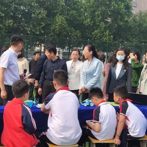 心向党 向未来 科技报国——金乡县全体科学教师参加济宁教育学院附属小学第三届科技节活动