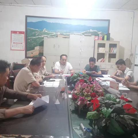 大成镇热作农场开展环境卫生整治预防登革热工作