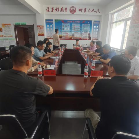 东进社区开展政协委员进社区“辽事好商量，聊事为人民”协商议事活动（副本）