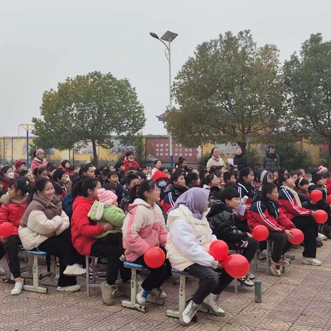 郭庄乡团西回民小学“童心筑未来，新年更精彩”庆元旦迎新年文艺汇演活动