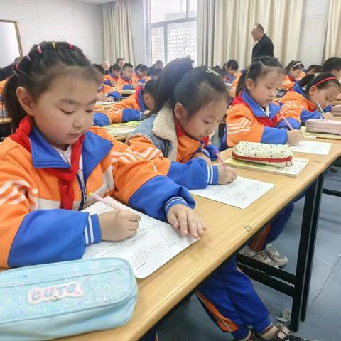集体教研 || 思政为“首”，共谋“课”程教研——第三实验小学数学“首课”集体教研活动
