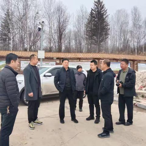 长白森林经营局党委书记、局长秦树亮深入泥粒河湿地公园检查指导工作