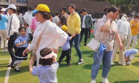 童昕呦呦幼儿园亲子运动会