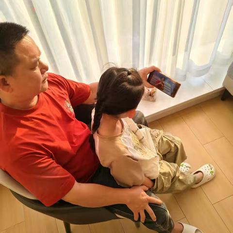 五指山市通什中心学校 家庭教育 半月一讲【第126讲】活动纪实