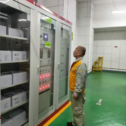 春节前设备房安全检查