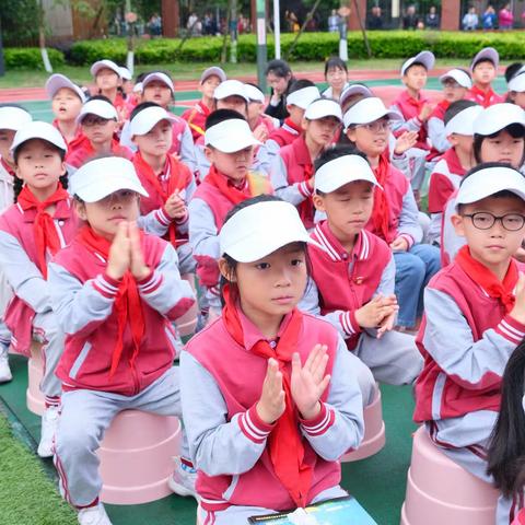 成都市读者小学“童书漂流”——书海行舟港口