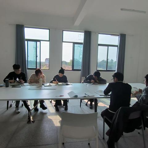 “教”无涯，“研”不尽