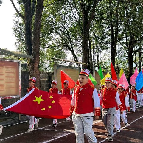 涂乍小学“武”动校园田径运动会