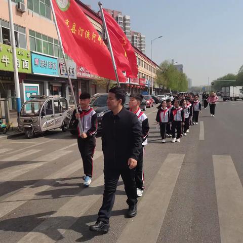 缅怀革命先烈 传承红色精神——汀流河中心小学参观李大钊纪念馆研学活动