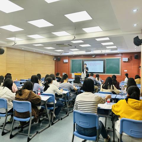 一半诗意，一半烟火 ——记厦门市第一期中学班主任工作坊研修活动（4坊、14坊、17坊）