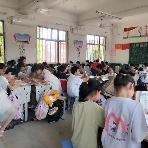 凝心聚力共奋进 小组合作迎期末 桑小三三班