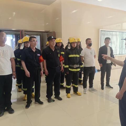 居然之家——盛荣广场开展“六熟悉”演练及防火巡查检查