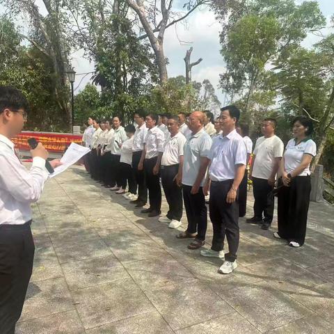 追寻·2026·清明祭英烈——陵水县椰林镇开展清明节祭扫活动