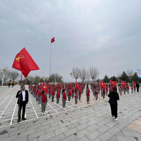 经纬小学"清明祭英烈"活动美篇