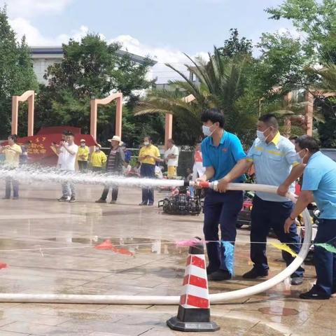 富源宏发加油站组织参加6月安全月应急消防演练