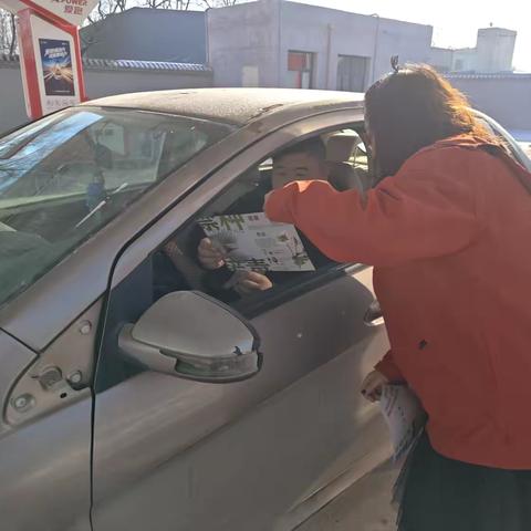 加油“能量站”，禁毒“活力源”