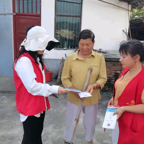 开展社会救助政策宣传 筑牢民生保障安全网