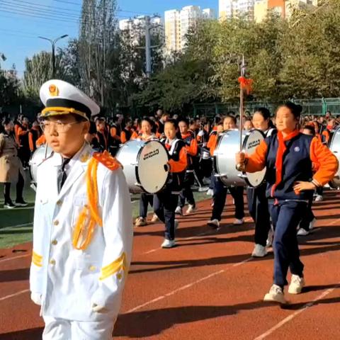 践行“双减”强体魄，“田径”运动展风采 ---哈密市第七小学2024年秋季田径运动会