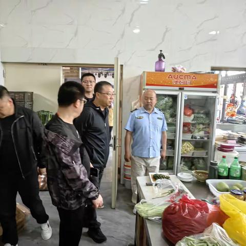 区人大常委会副主任柏峰到四方台镇督导安全生产工作