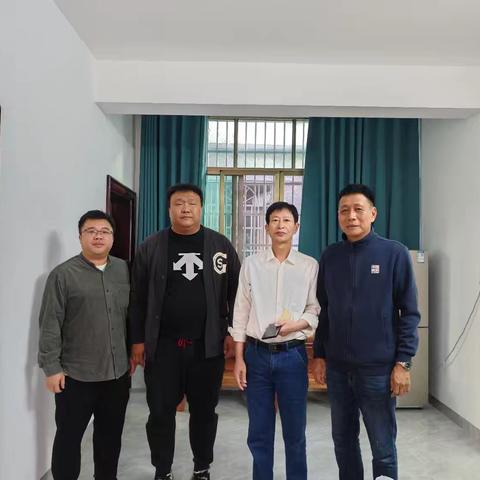 致公党五指山市支部委员会开展春节走访慰问活动