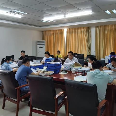 第三巡察组召开第2次工作例会