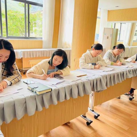 共学习  共提升——德清县筏头幼儿园信息技术提升工程2.0整校推进管理员内部会议