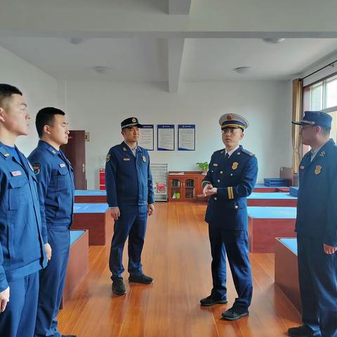 支队政治部主任李思渊带队深入太白大队开展督导检查工作