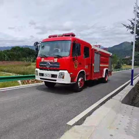 “渴”不容缓，太白消防送水解民忧