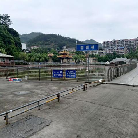 均溪镇：白岩湖美景