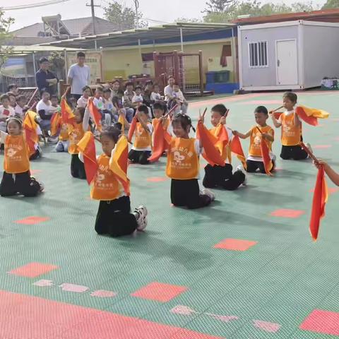 运动小健将，亲子乐翻天——记北张庄幼儿园春季亲子运动会