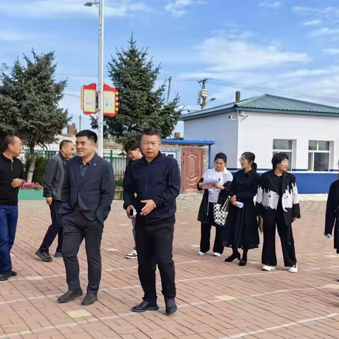 期初督导促提升 凝心聚力谱新篇   —依安县第二小学迎接期初督导检查纪实