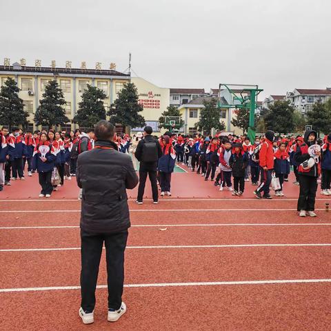 荆州市四机学校——《耕读五峰  筑梦少年》