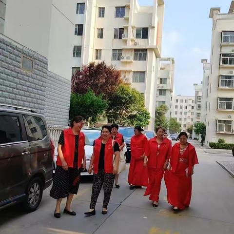 【建设办站前社区】银龄先锋在行动！站前社区志愿巡查守护家园安宁