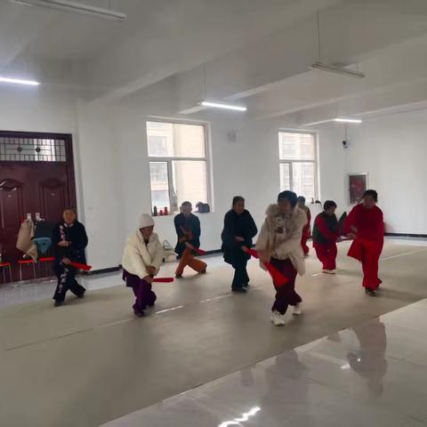 【建设办明珠社区】太极展英姿，戏曲润民心
