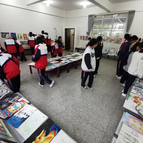 通海县朝阳中学第七届体艺节美术作品选展（二）