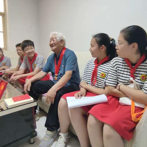 学习身边党员榜样 争做新时代好少年——保定市实验小学五一班慰问老党员活动