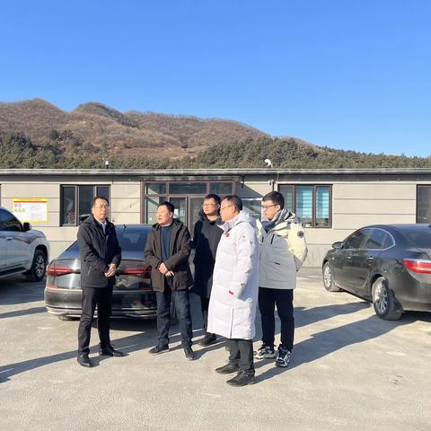 东洲区区委书记王福辉深入哈达镇镁矿企业开展安全检查