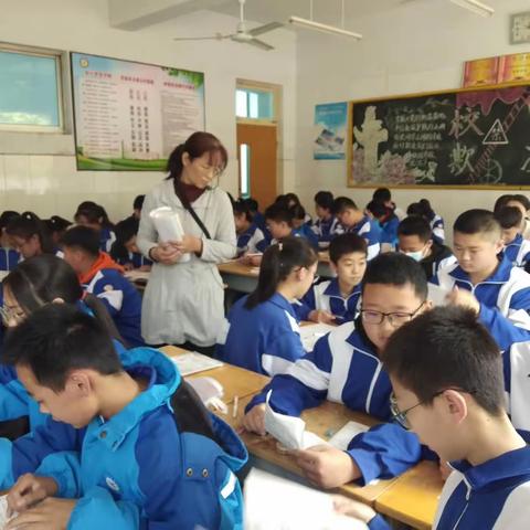 生物研课出风采，教师集备磨精品