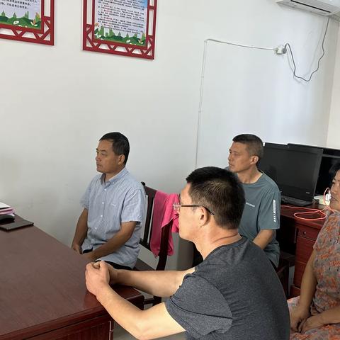冉堌镇侯楼小学教育服务能力提升工作推进会——开展家访及家长会活动