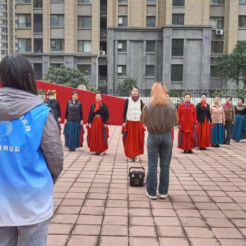 舞动健康，跳出风采——国际花都第一、第二社区开展舞蹈培训活动