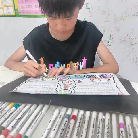 【慧·实二小】阅读润心灵 小报展风采——二年级语文学科实践活动