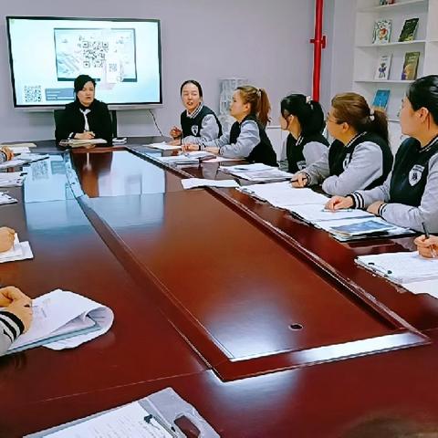 【子荣党建+德育】倾听学生声音，共话未来发展——子荣小学开展“书记校长与学生面对面”交流活动