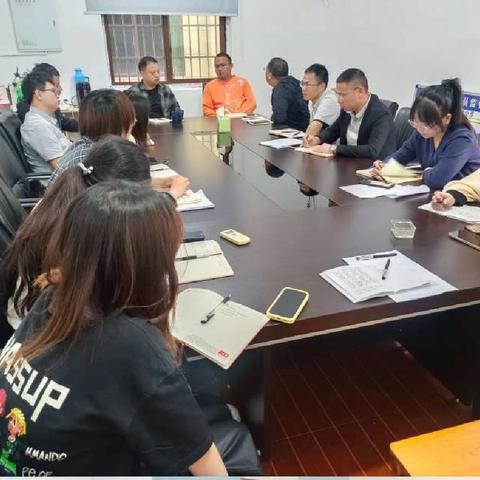 启动水葫芦清理行动，守护水域生态平衡