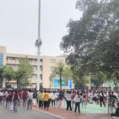 聚焦课堂教学，落实核心素养 ——武汉市骨干教师培训班入校纪实